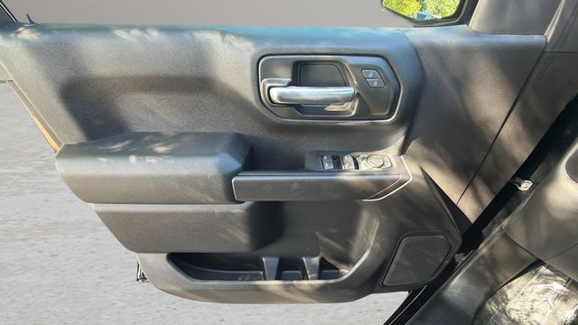 Used 2022 Black Chevrolet Custom Trail Boss image 17