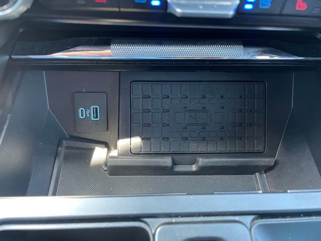 Used 2023 White Ford Raptor image 33