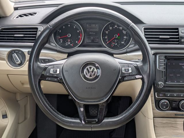 Used 2018 Volkswagen Passat 2.0T SE 4D Sedan