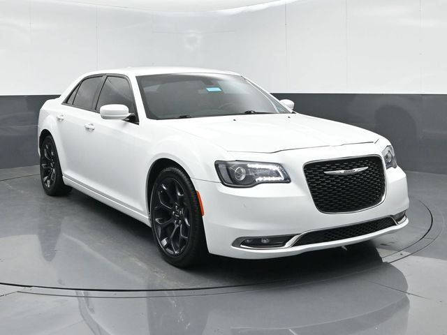 2017 Chrysler 300 S