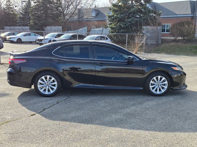 2019 Toyota Camry L 17