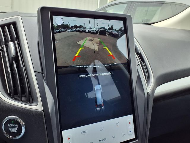 2023 Ford Edge - Image 8