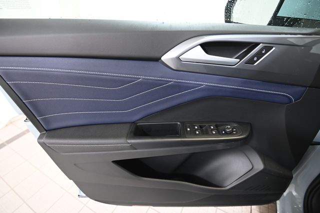 New 2026 Gray Volkswagen 1.5T SEL image 26