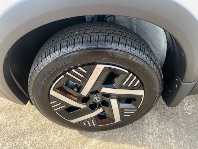 New 2026 Nissan Kicks SUV