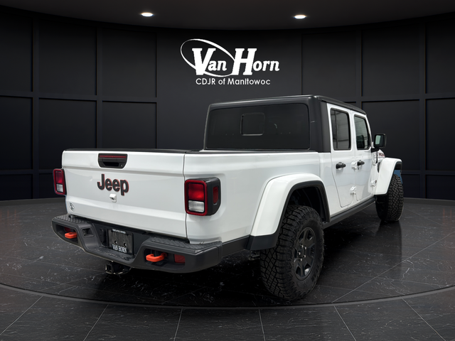 Used 2021 Bright White Clearcoat Jeep Mojave image 3