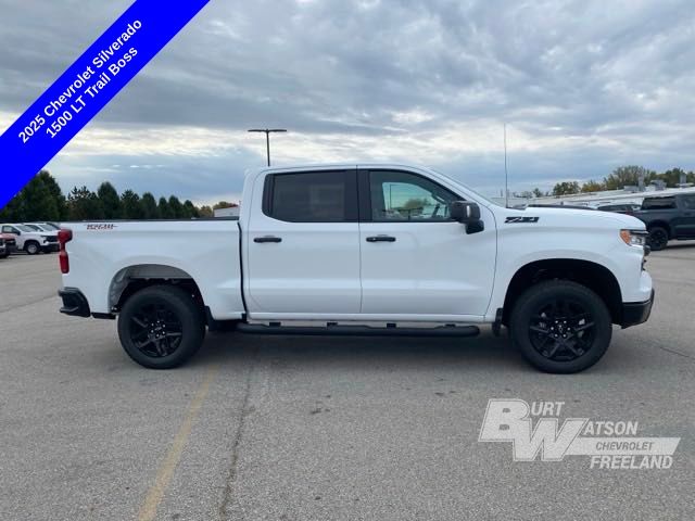 2025 Chevrolet Silverado 1500 LT Trail Boss 6