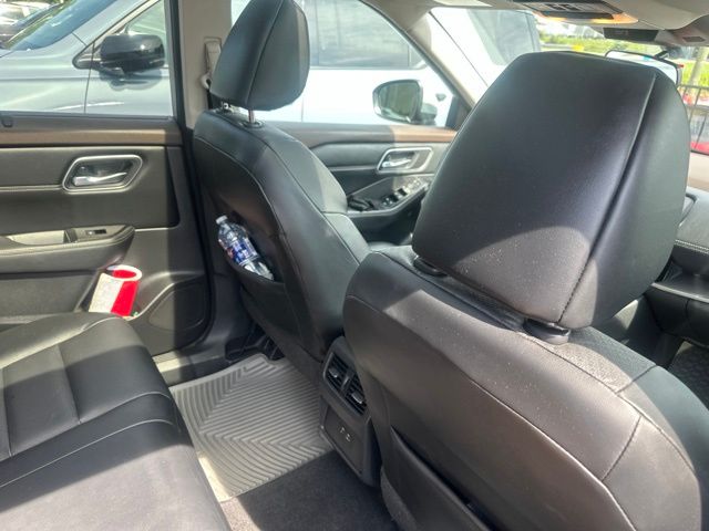 Used 2021 Silver Nissan SV image 19