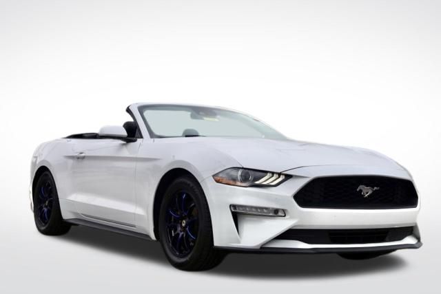 Oxford White 2021 Ford Mustang Convertible Rear-Wheel Drive Automatic