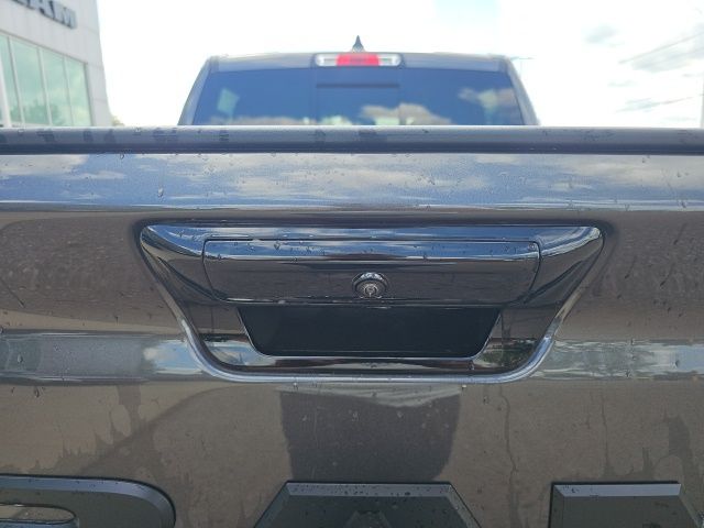 2025 Ram 1500 Big Horn/Lone Star - Granite Crystal Metallic Clearcoat exterior view 8