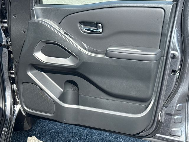 New 2026 Nissan Frontier Truck