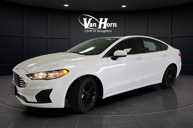 Used 2020 Oxford White Ford SE image 3