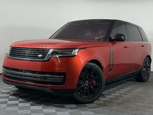 2023 Land Rover Range Rover P530 SE LWB AWD