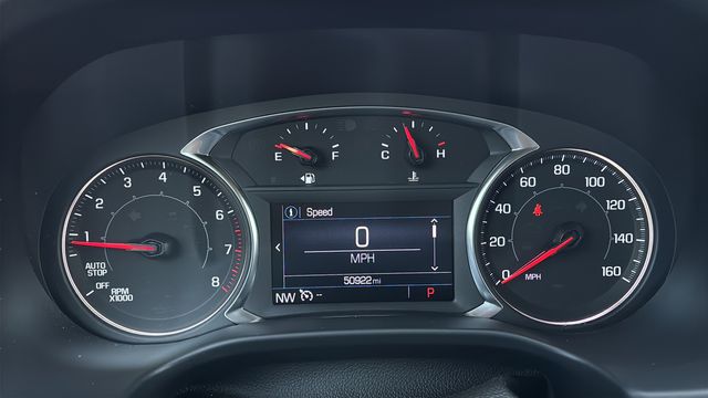 Used 2023 Silver GMC SLE image 12