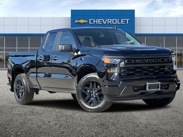 2025 Chevrolet Silverado 1500 Custom 2