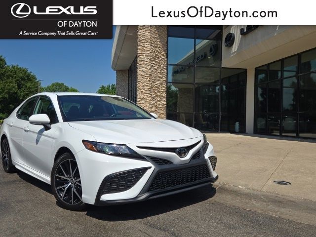 2023 Toyota Camry SE FWD