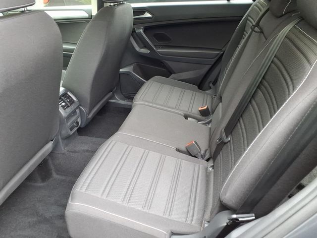 2023 Volkswagen Tiguan - Image 19