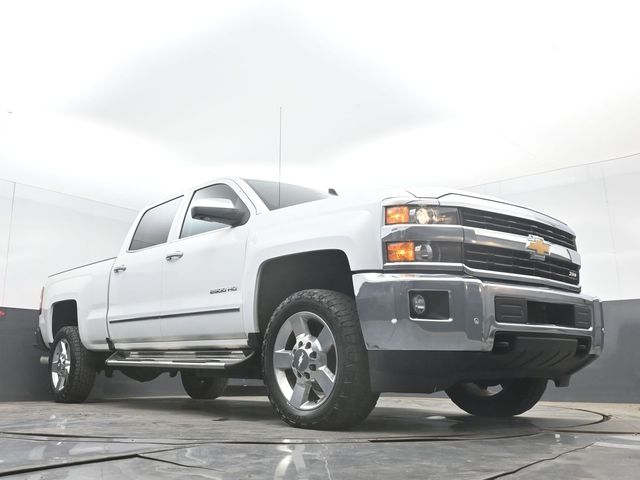 Used 2016 White Chevrolet LTZ image 41