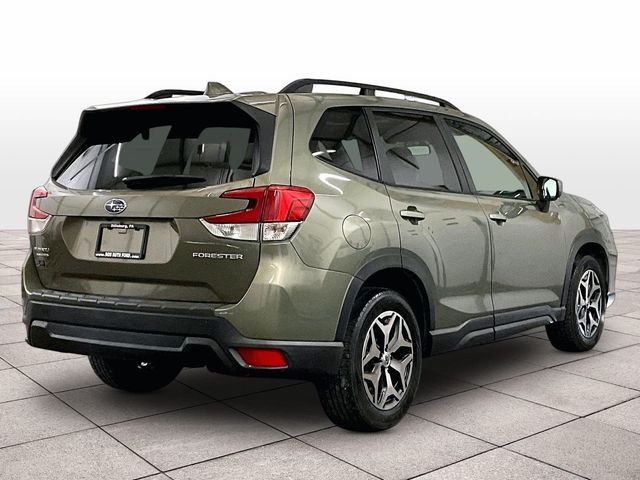 2019 Subaru Forester Premium Green at Rafferty Subaru