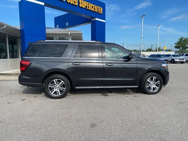 2023 Ford Expedition Max Limited photo