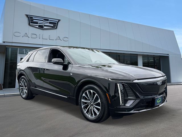 Used 2024 Cadillac LYRIQ SUV