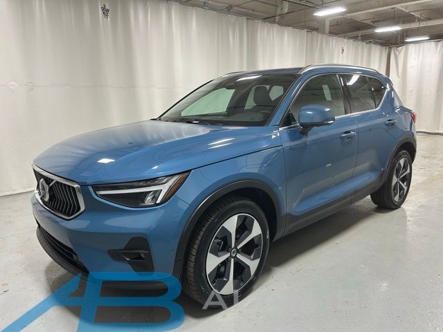 Fjord Blue Metallic 2025 Volvo XC40 B5 Plus Bright Theme AWD SUV / Crossover All-Wheel Drive Automatic