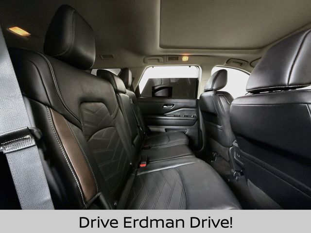 Used 2024 Nissan Pathfinder SUV