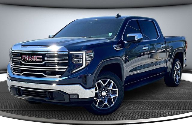 2023 GMC Sierra 1500 SLT Crew Cab 4WD