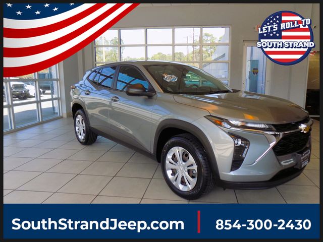 2024 Chevrolet Trax LS FWD