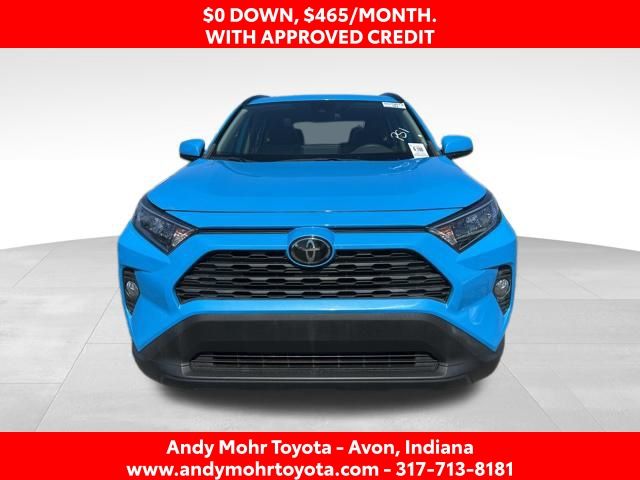 View vehicle photo 3