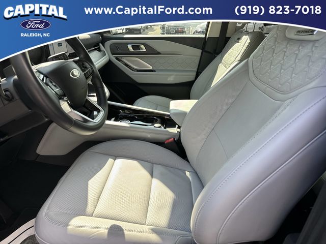 Used 2025 White Ford Platinum image 19