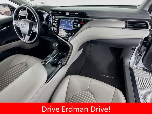 Used 2020 Toyota Camry Hybrid Sedan