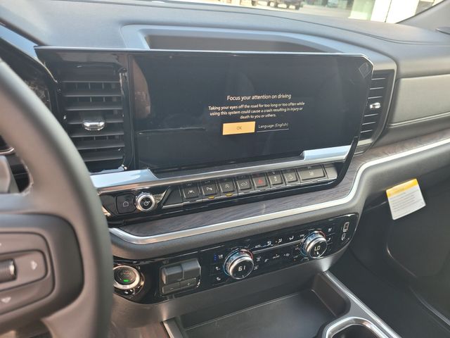 New 2026 White GMC SLT image 24