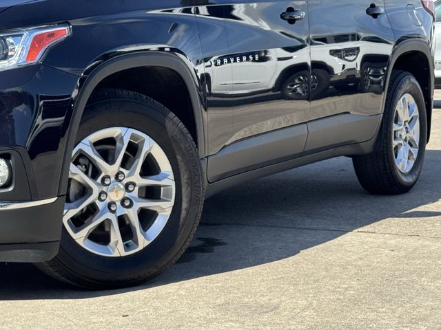 2020 Chevrolet Traverse 3LT Blue at Community Kia