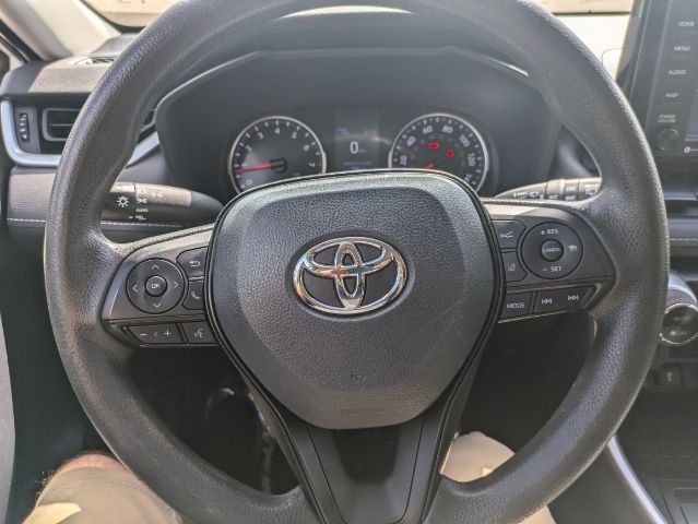 2022 Toyota RAV4 XLE 20