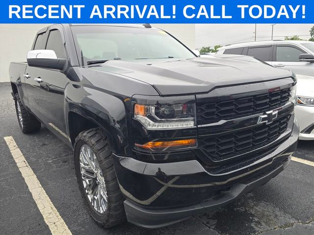 Black 2018 Chevrolet Silverado 1500 Pickup Truck Four-Wheel Drive 6-Speed Automatic Overdrive