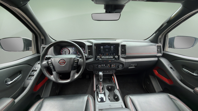 2023 Nissan Frontier PRO-X Crew Cab RWD