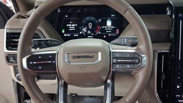 Used 2025 GMC Yukon XL SUV