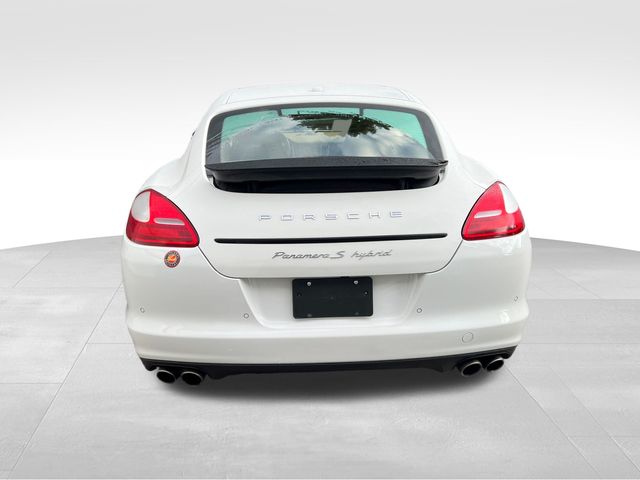 2012 Porsche Panamera Hybrid S 8