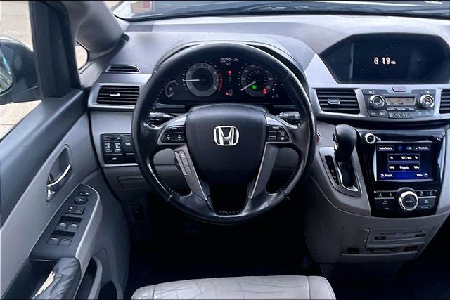 Used 2015 Honda Odyssey Van