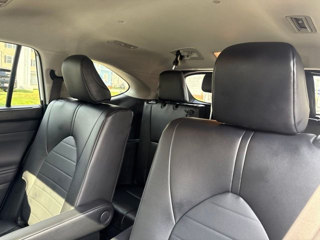 Used 2024 Toyota Highlander SUV