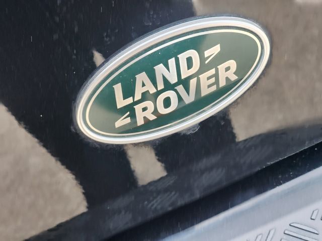 2023 Land Rover Defender 130 X - 11