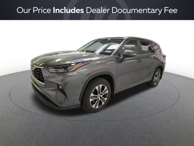 Magnetic Gray Metallic 2023 Toyota Highlander SUV / Crossover Front-Wheel Drive 8-Speed Automatic
