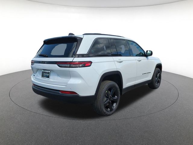 new 2026 Jeep Grand Cherokee car, priced at $43,550