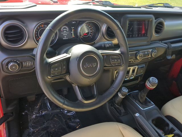 Used 2022 Red Jeep Sport S image 28