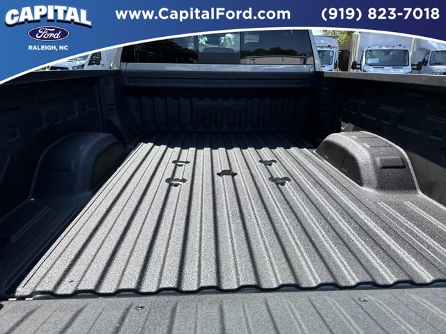 Used 2025 Silver GMC Denali image 16