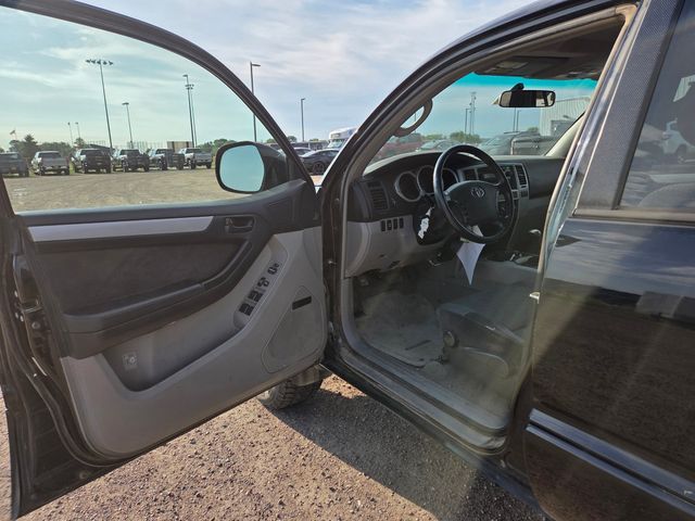 2005 Toyota 4Runner SR5 V8