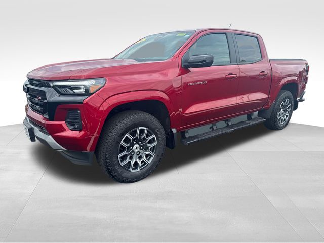 Radiant Red Tintcoat 2024 Chevrolet Colorado Pickup Truck Four-Wheel Drive 8-Speed Automatic