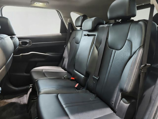 Used 2023 Kia Sorento SUV