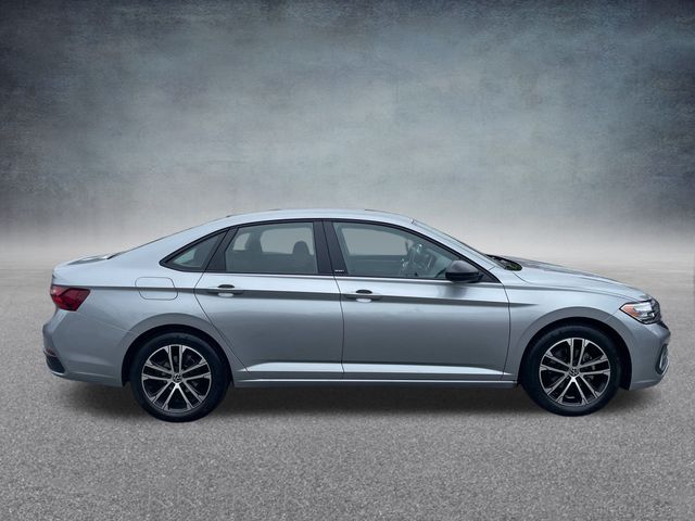 2023 Volkswagen Jetta 1.5T Sport 3