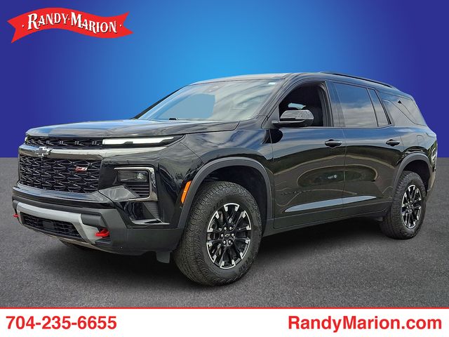 Black Metallic 2025 Chevrolet Traverse Z71 AWD SUV / Crossover Four-Wheel Drive 8-Speed Automatic